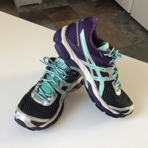 ASICS Gel Cumulus size 8.5